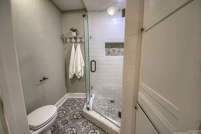 1734 Mountjoy, San Antonio, TX 78232