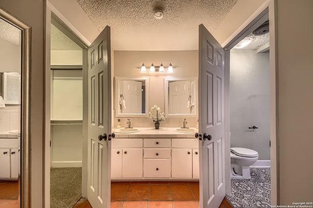 1734 Mountjoy, San Antonio, TX 78232