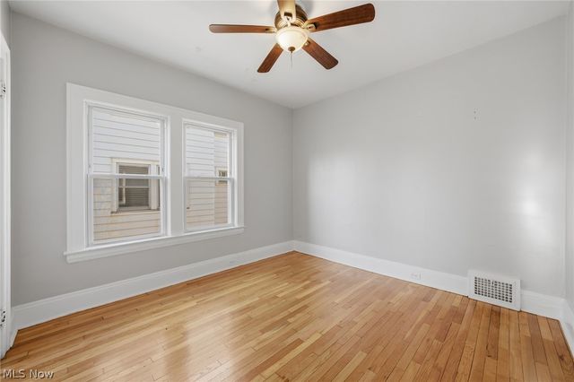 2058 Wascana Avenue, Lakewood, OH 44107