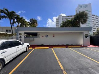 2900 N Ocean Blvd 1, Fort Lauderdale, FL 33308