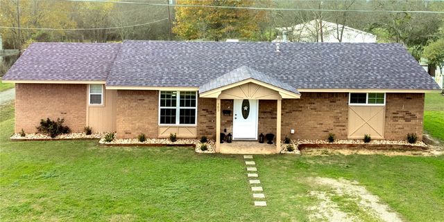 903 N Kaufman, Mexia, TX 76667