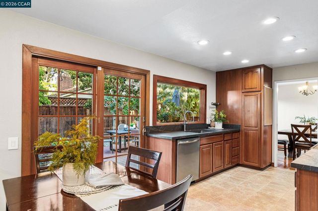 4417 Catalpa Ct, Concord, CA 94521