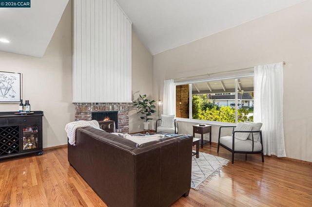 4417 Catalpa Ct, Concord, CA 94521