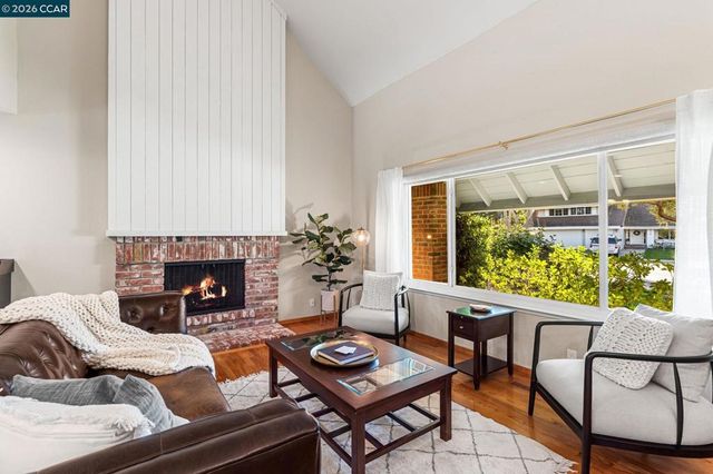 4417 Catalpa Ct, Concord, CA 94521