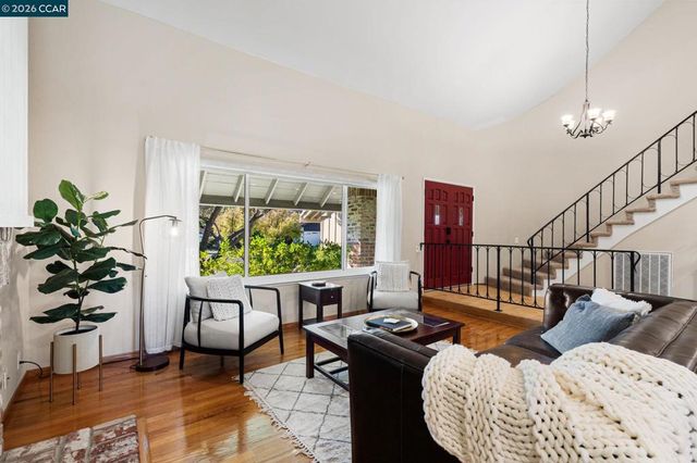 4417 Catalpa Ct, Concord, CA 94521