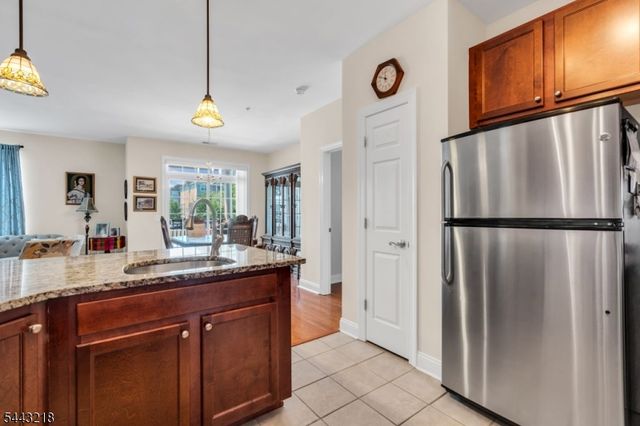 5107 Enclave Cir, Franklin Twp., NJ 08873