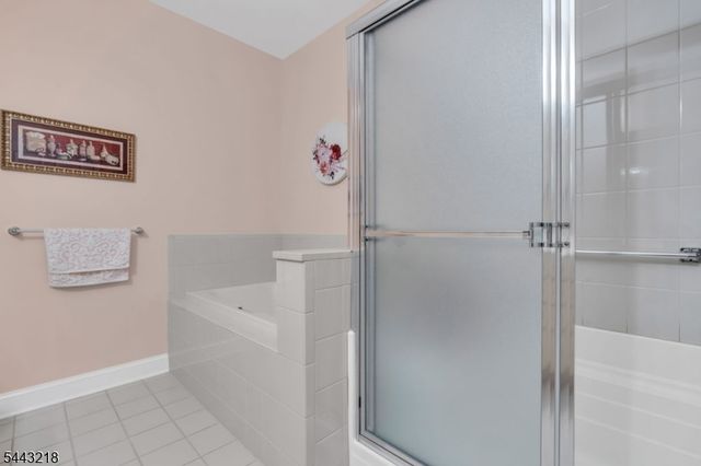 5107 Enclave Cir, Franklin Twp., NJ 08873