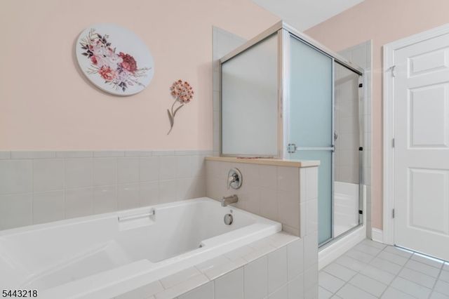 5107 Enclave Cir, Franklin Twp., NJ 08873