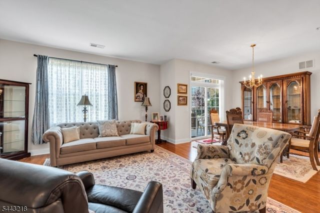 5107 Enclave Cir, Franklin Twp., NJ 08873