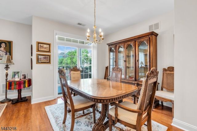 5107 Enclave Cir, Franklin Twp., NJ 08873