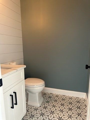 427 Landry Ave, North Attleboro, MA 02760