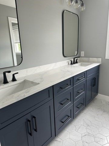 427 Landry Ave, North Attleboro, MA 02760
