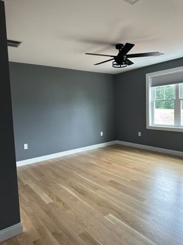 427 Landry Ave, North Attleboro, MA 02760