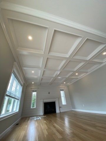 427 Landry Ave, North Attleboro, MA 02760