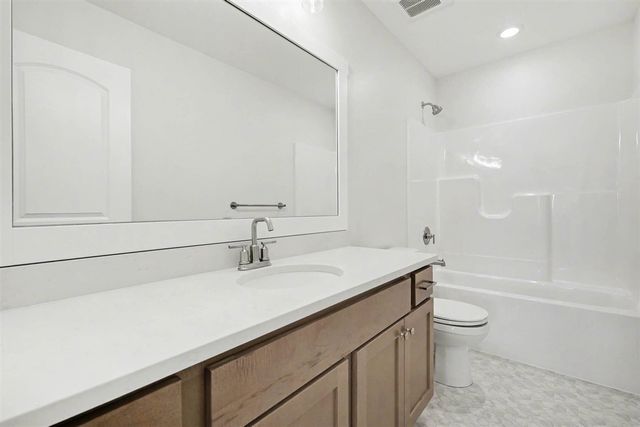 4885 Bethpage Drive, Comstock Park, MI 49321