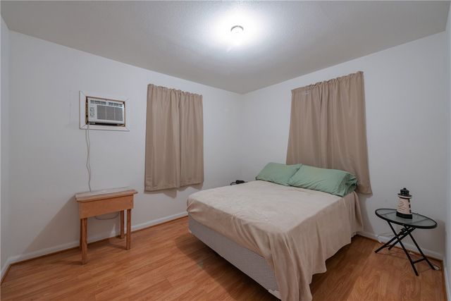 1725 CR 441d, Brazoria, TX 77422