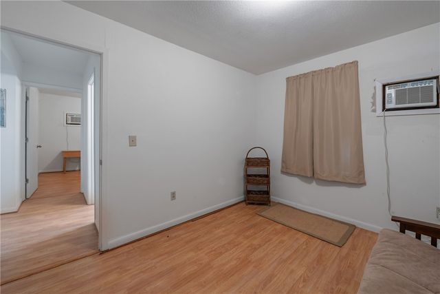 1725 CR 441d, Brazoria, TX 77422