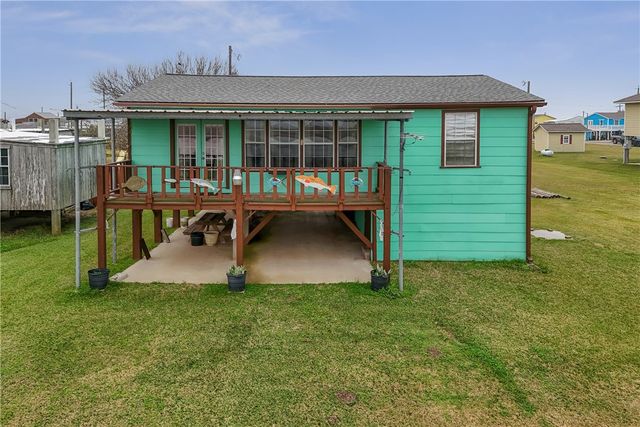 1725 CR 441d, Brazoria, TX 77422