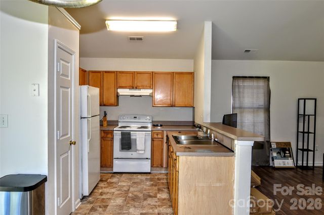 1131 Hannah Rae Court, Charlotte, NC 28214