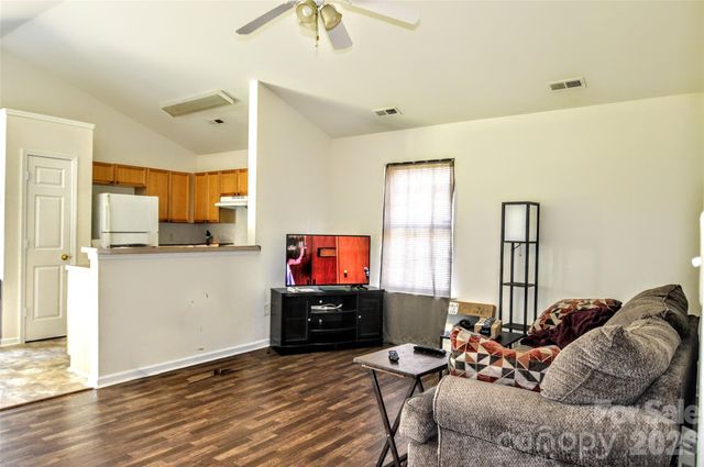 1131 Hannah Rae Court, Charlotte, NC 28214