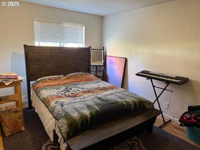 170 E 40TH Ave, Eugene, OR 97405