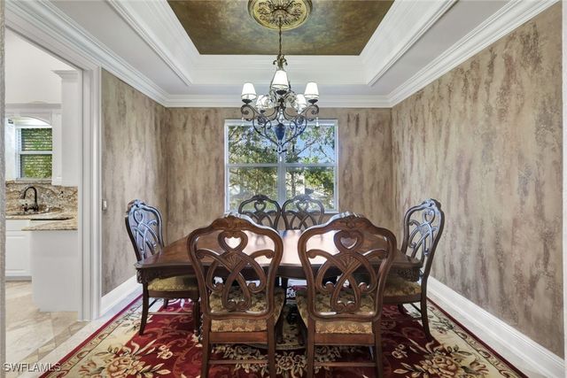 1345 Mariposa CIR 5, Naples, FL 34105