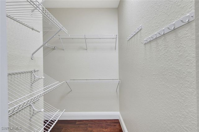 1345 Mariposa CIR 5, Naples, FL 34105