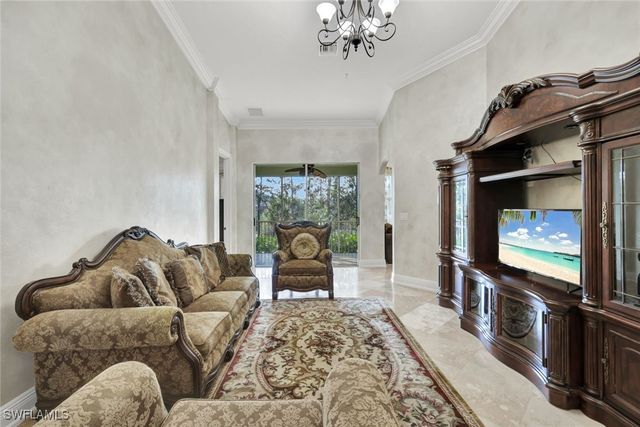 1345 Mariposa CIR 5, Naples, FL 34105