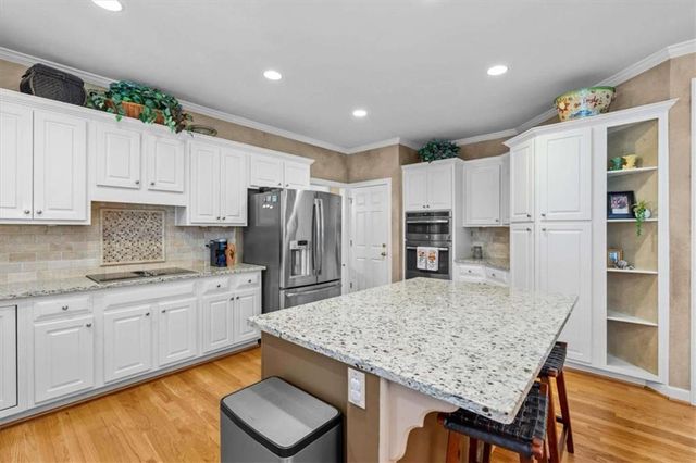 3380 Saxony Glen, Marietta, GA 30066