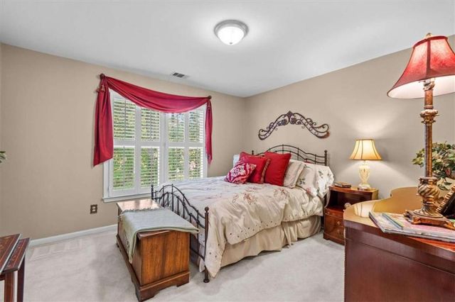 3380 Saxony Glen, Marietta, GA 30066