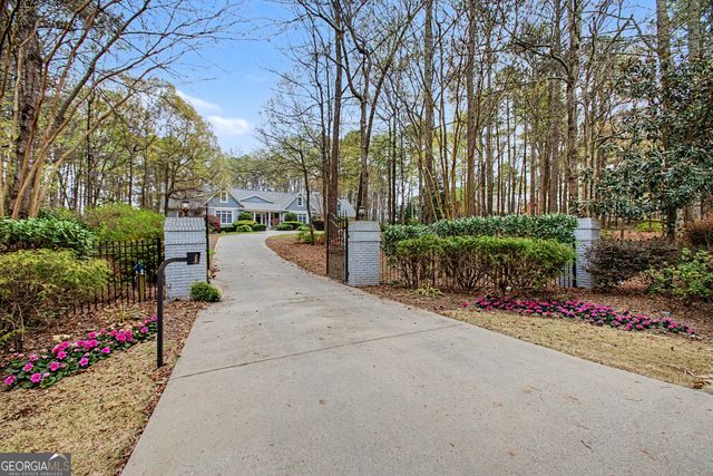3045 Camp Branch Road, Buford, GA 30519