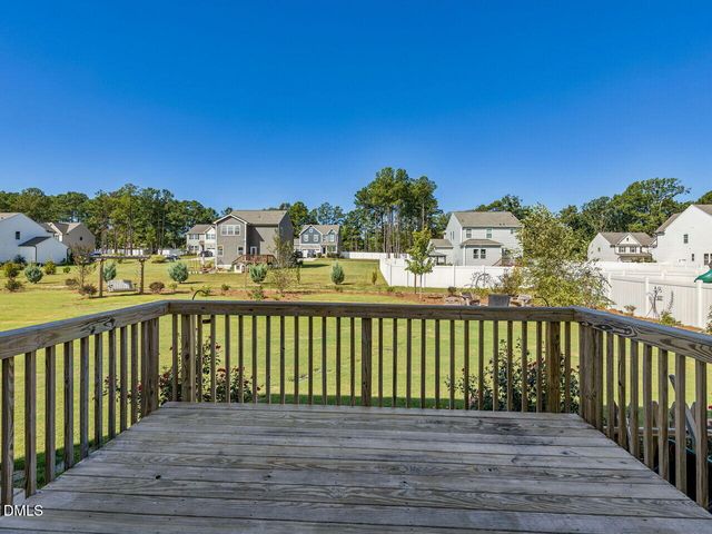 1216 Huffington Oak Drive, Willow Springs, NC 27592