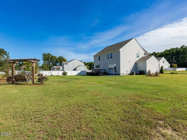 1216 Huffington Oak Drive, Willow Springs, NC 27592