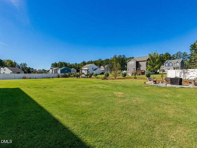 1216 Huffington Oak Drive, Willow Springs, NC 27592