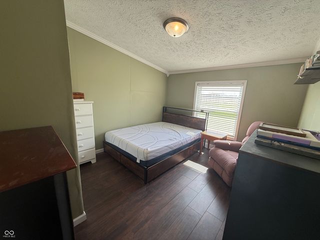 16115 E 300 S, Elizabethtown, IN 47232