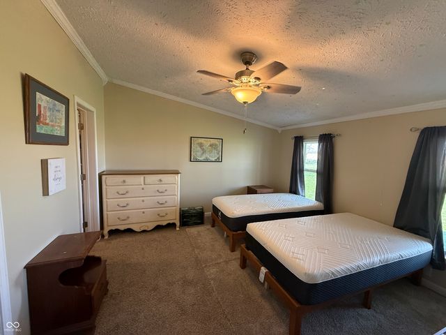 16115 E 300 S, Elizabethtown, IN 47232