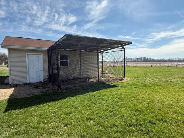 16115 E 300 S, Elizabethtown, IN 47232