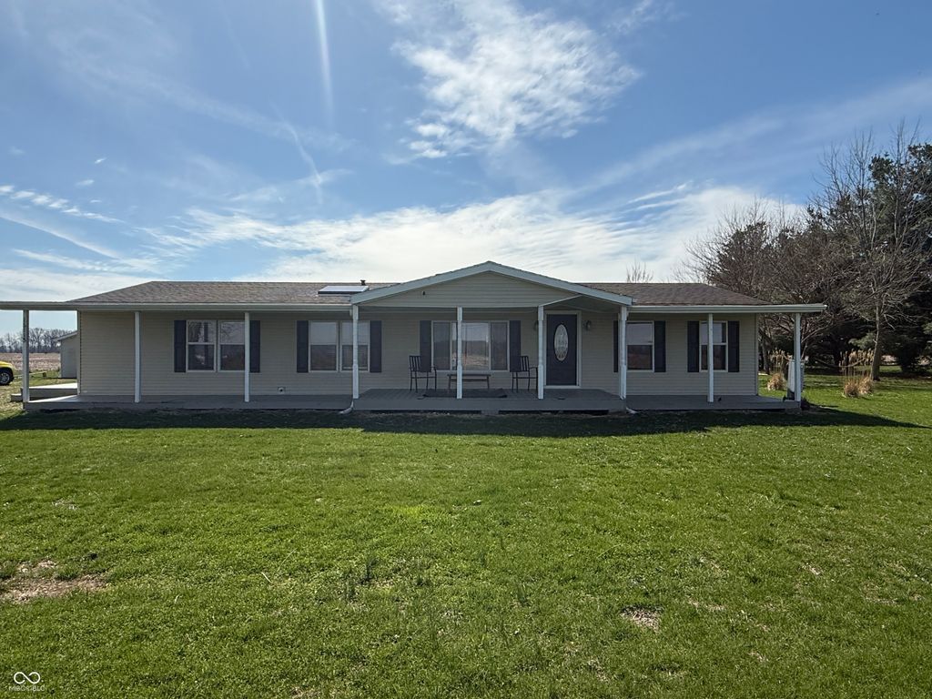16115 E 300 S, Elizabethtown, IN 47232