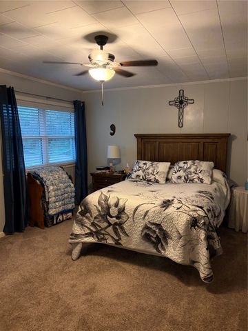 50 31st Street SE, Paris, TX 75460