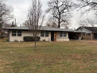 50 31st Street SE, Paris, TX 75460