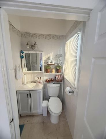 12680 NE 3rd Ave 12680 B, North Miami, FL 33161