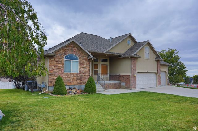 426 S DEER HOLLOW RD, Tooele, UT 84074