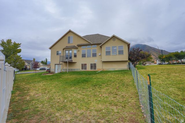 426 S DEER HOLLOW RD, Tooele, UT 84074