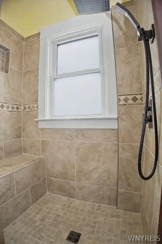 438 20th Street, Niagara Falls, NY 14303