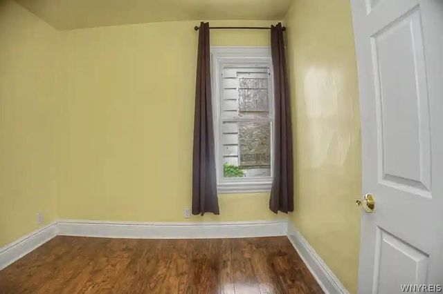 438 20th Street, Niagara Falls, NY 14303
