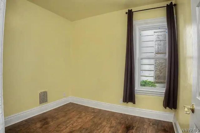 438 20th Street, Niagara Falls, NY 14303
