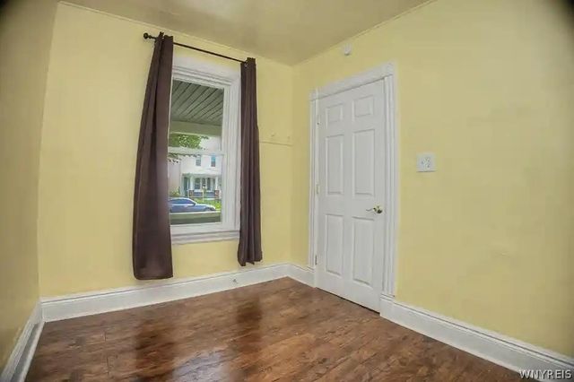438 20th Street, Niagara Falls, NY 14303