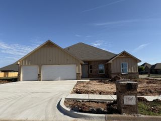 2917 Kingswood Drive, Norman, OK 73071