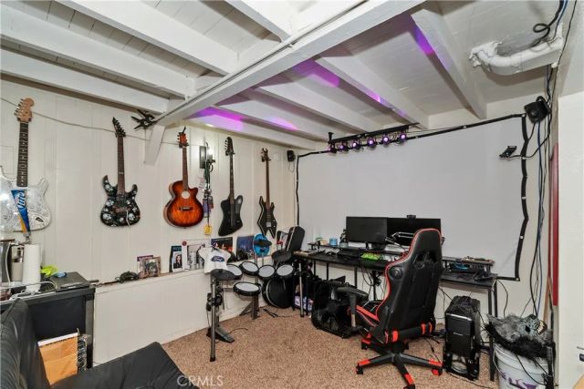 23497 Lake Dr, Crestline, CA 92325