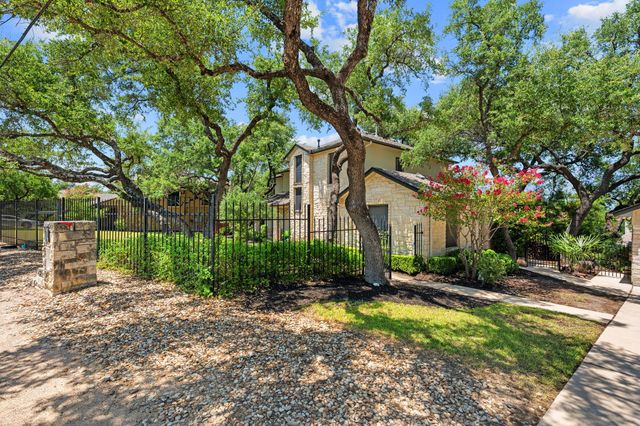 5002 Weletka DR, Austin, TX 78734